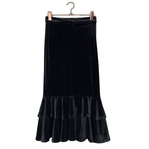 Gianni Bini Layla Skirt Midi Black Velvet Ruffle Hem Tiered Size XS New - Picture 2 of 10